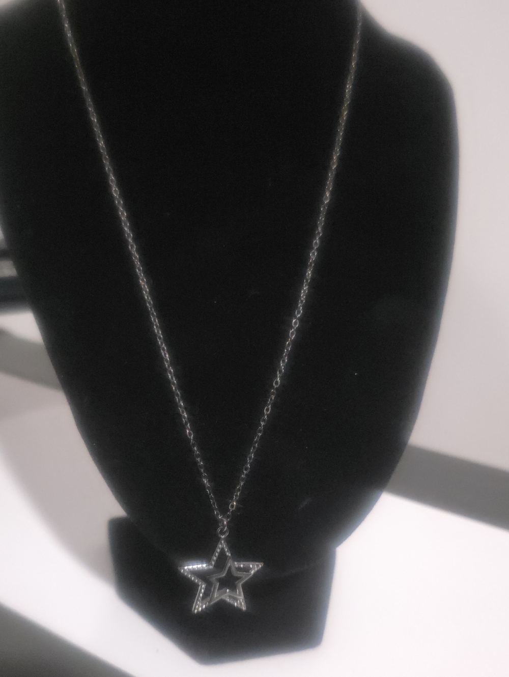 New 18inch Silver Star Pendant Necklace